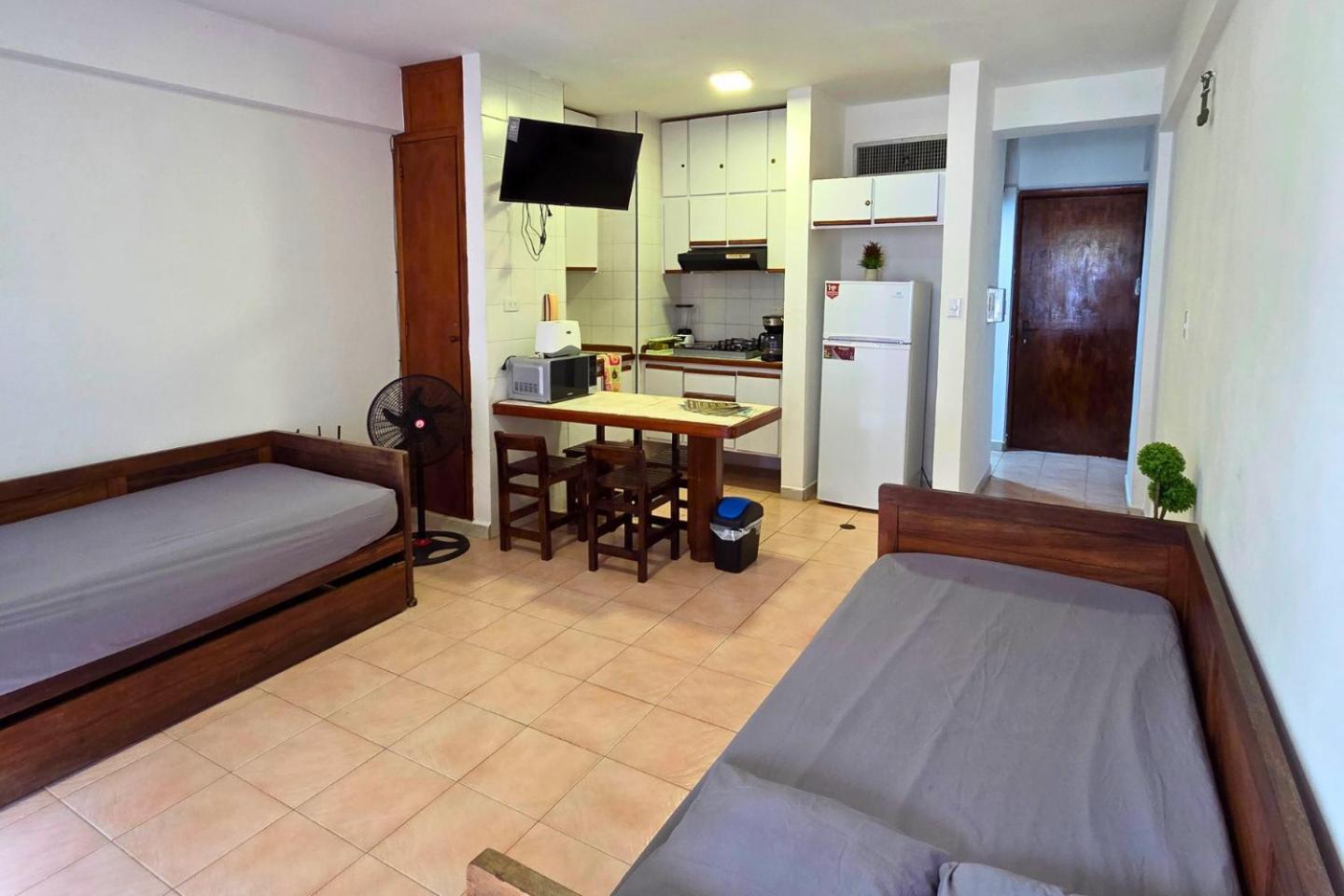 Tucacas, Frente Al Mar, Balcon, Piscina Y Playa Privada Appartement Buitenkant foto