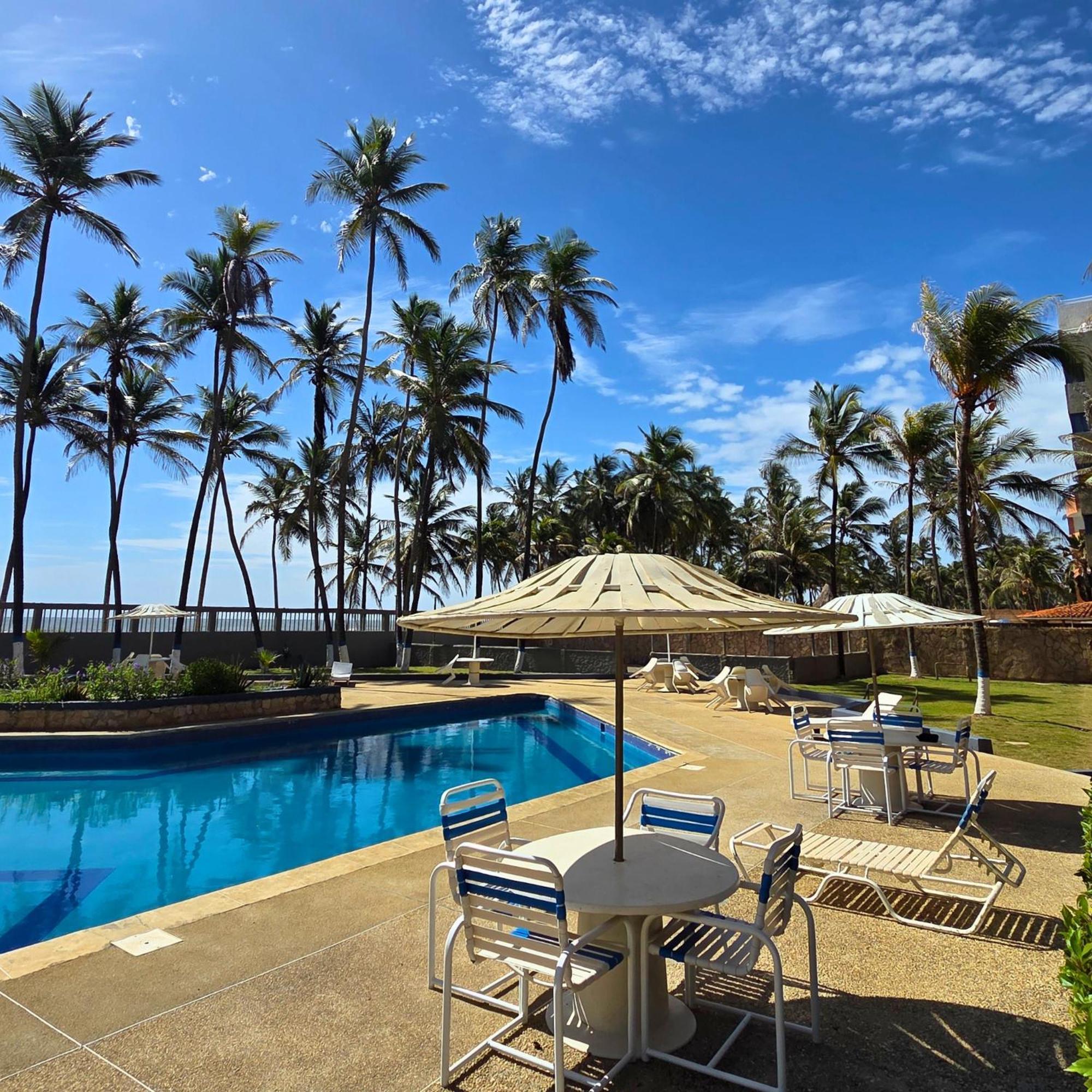 Tucacas, Frente Al Mar, Balcon, Piscina Y Playa Privada Appartement Buitenkant foto